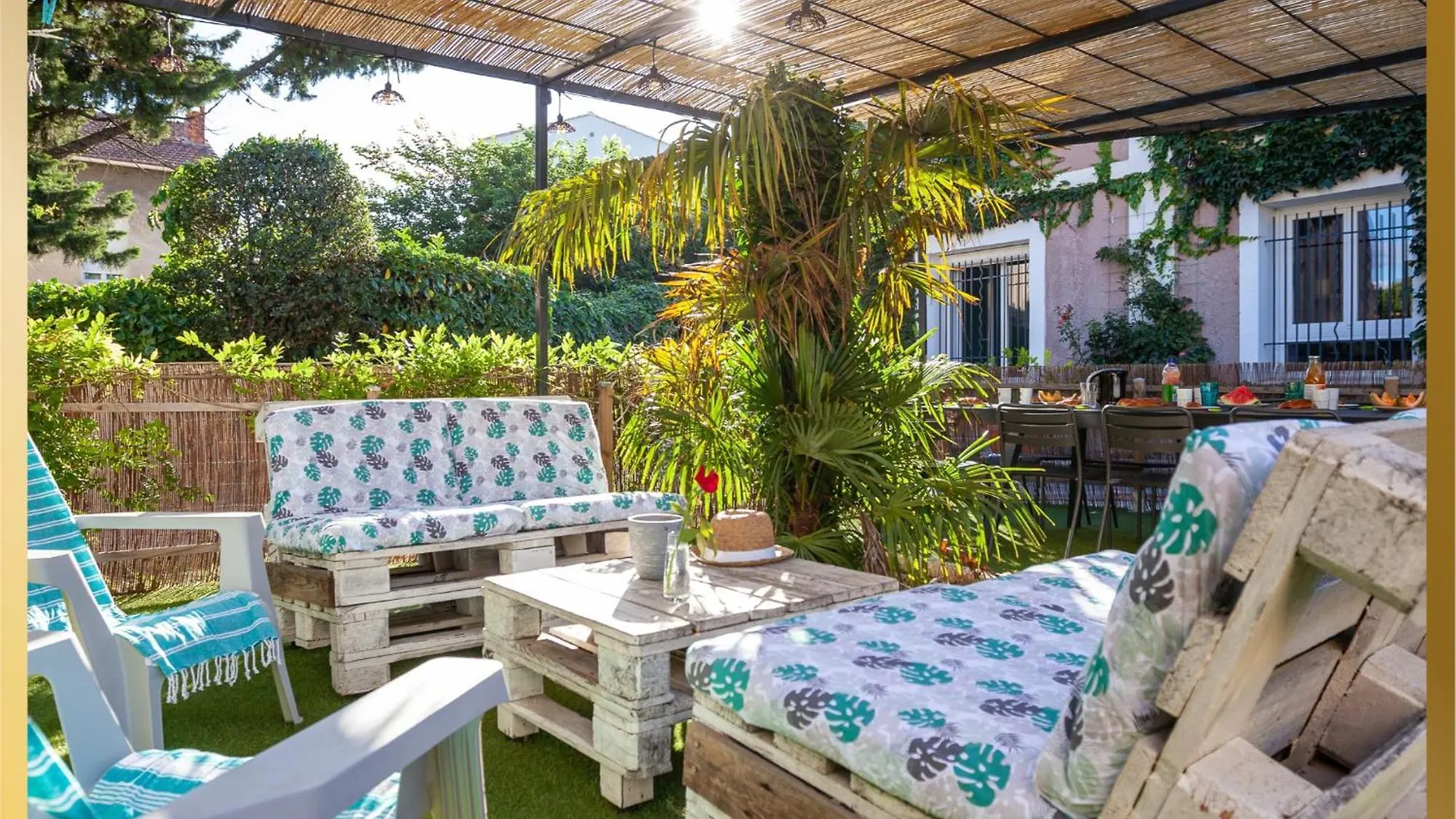 Appartement Familial Proche Centre - Terrasse & Parking Prive Gratuit contacts